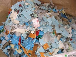 進口廢塑料量持續走低 廢塑料價格持續上漲？