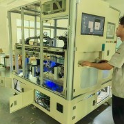 SR電池自動(dòng)擦拭機(jī)-(注液孔)